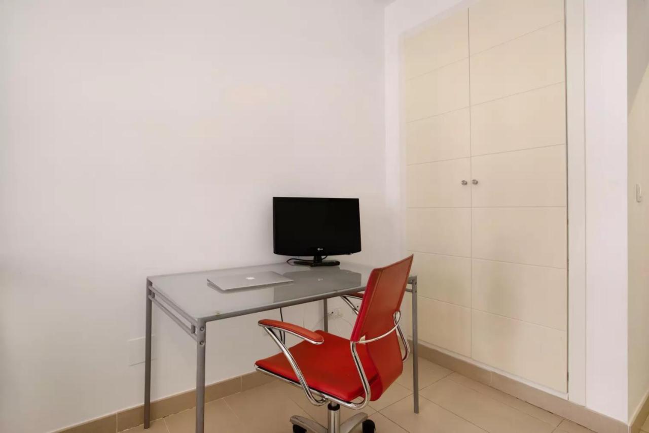 Malaga Campus Apartment Parking Included エクステリア 写真