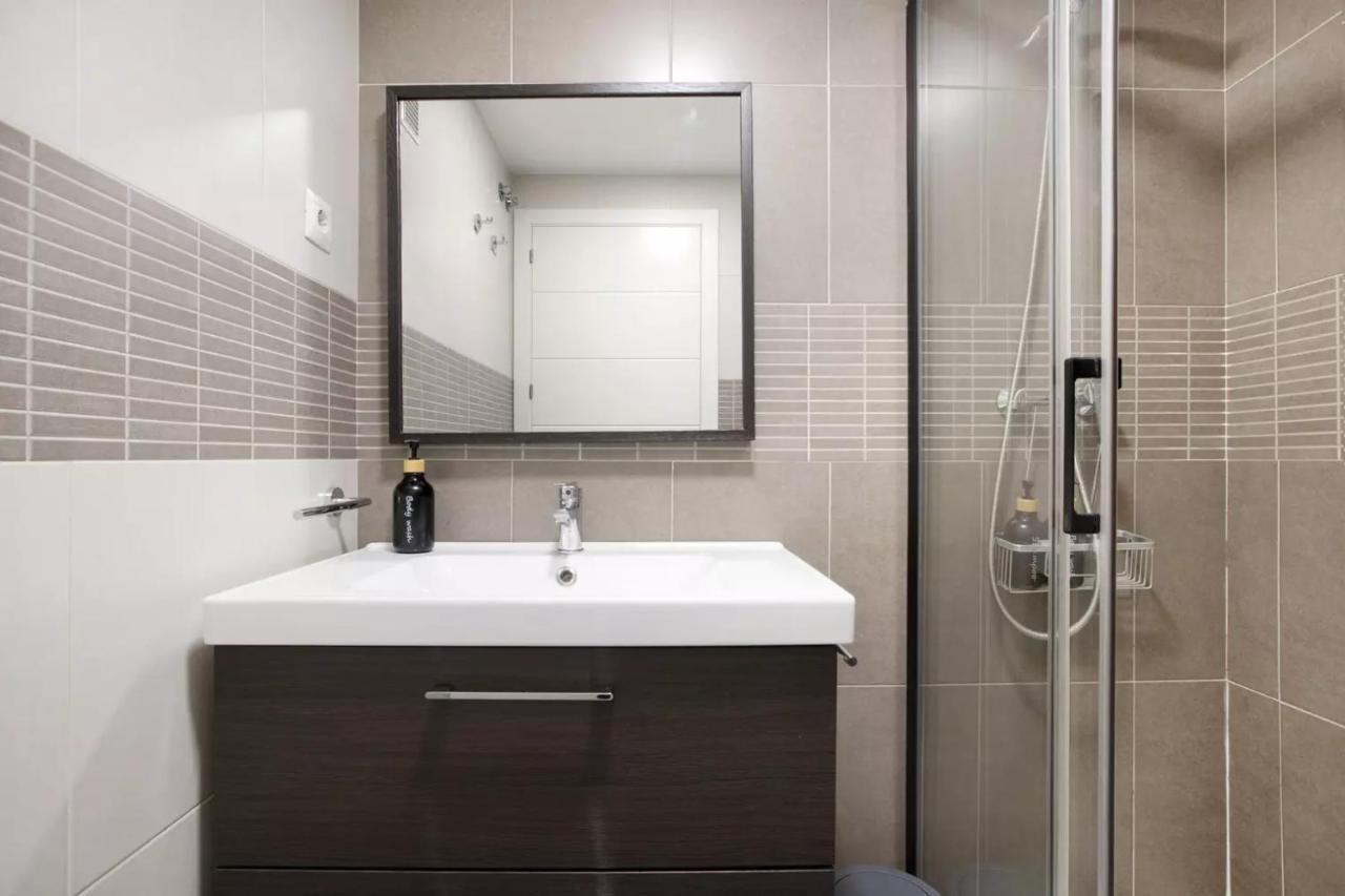 Malaga Campus Apartment Parking Included エクステリア 写真